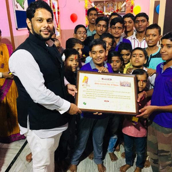 be54d1c5-a320-45aa-ab56-a1d3a085c9fc